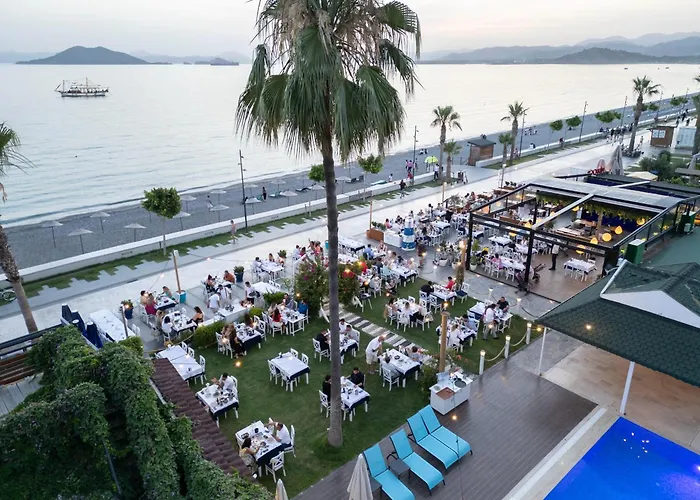 Uras Beach Hotel